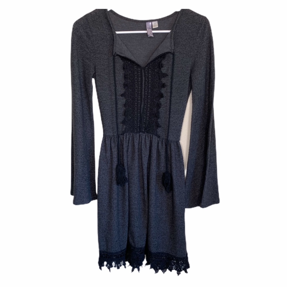 Alya Gray long sleeve Dress black lace detailing S